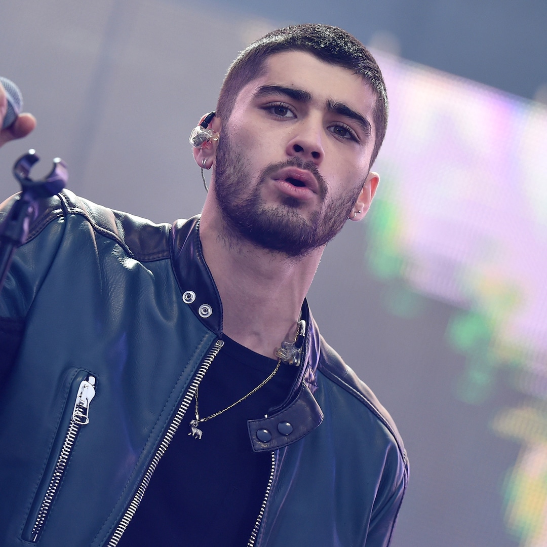 Zayn Malik Becomes Harry Potter’s Voldemort for Halloween Zayn Malik Becomes Harry Potter’s Voldemort for Halloween